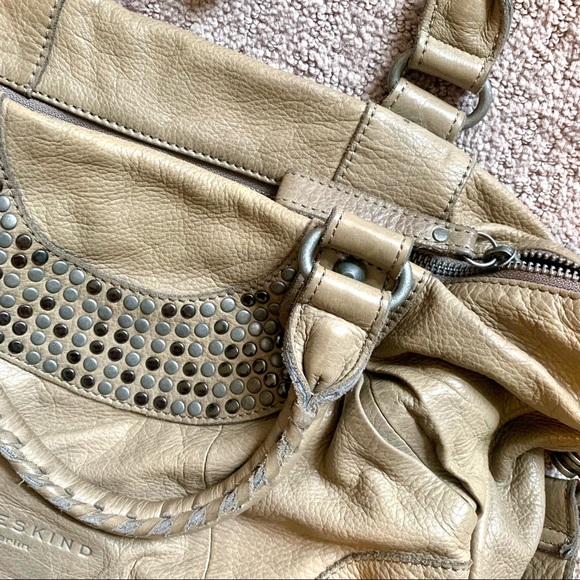 Liebeskind Berlin ✨ Esther
Stud Leather Satchel Shoulder
HandBag - Picture 2 of 6